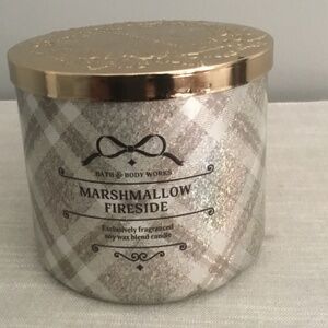 Bath & Body Works marshmallow fireside three wick candle new